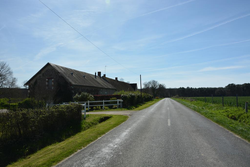 Tartigousse Hotel Saint-Aignan  Bagian luar foto